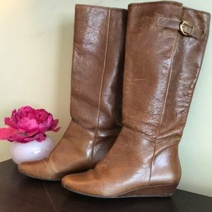 Steve Madden YNTYCE Boots, Size 7, Cognac Leather.
